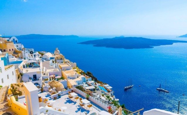 ‘’Global Tourism Trends’’ Life itself is a journey